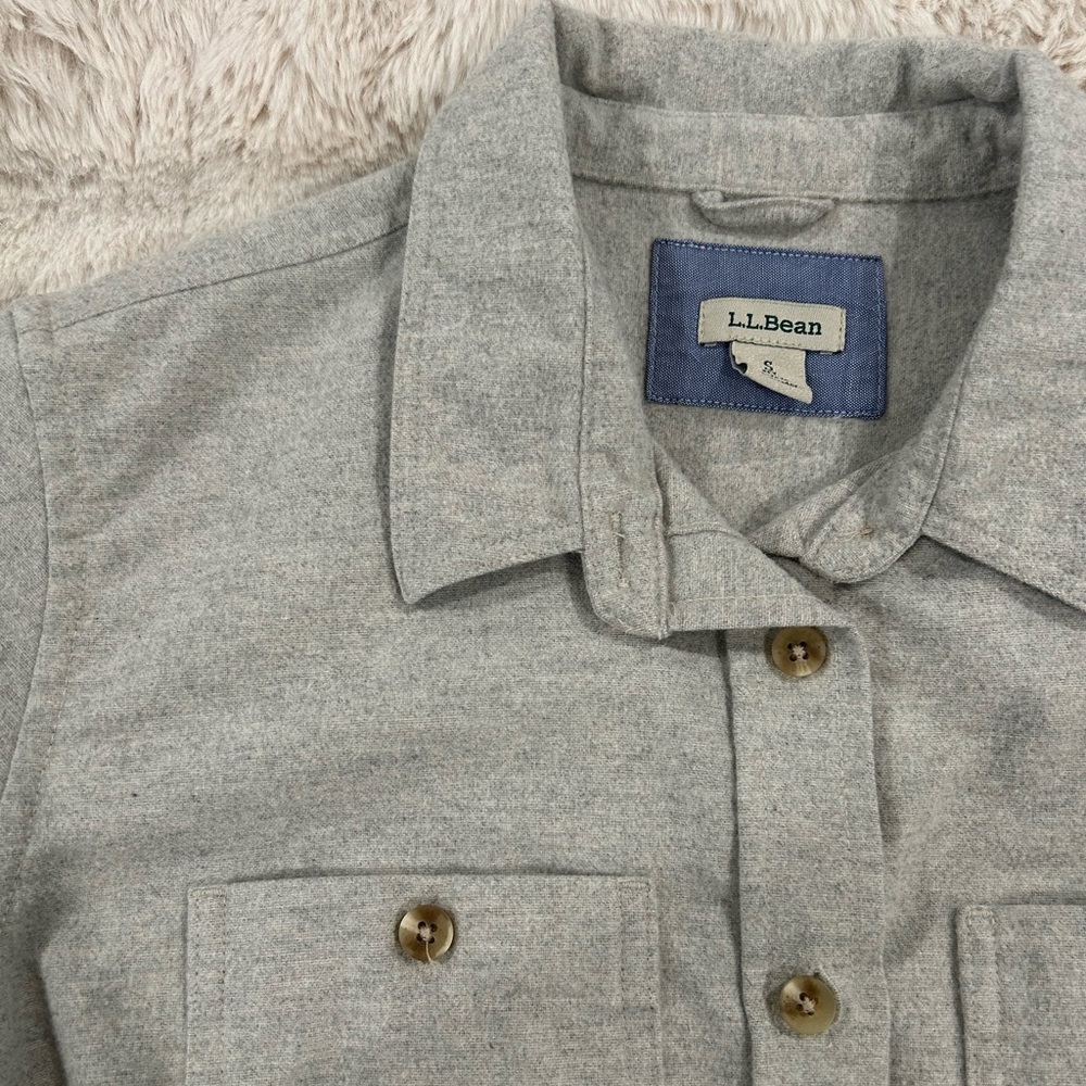 L.L. Bean Women's Light Gray Flannel